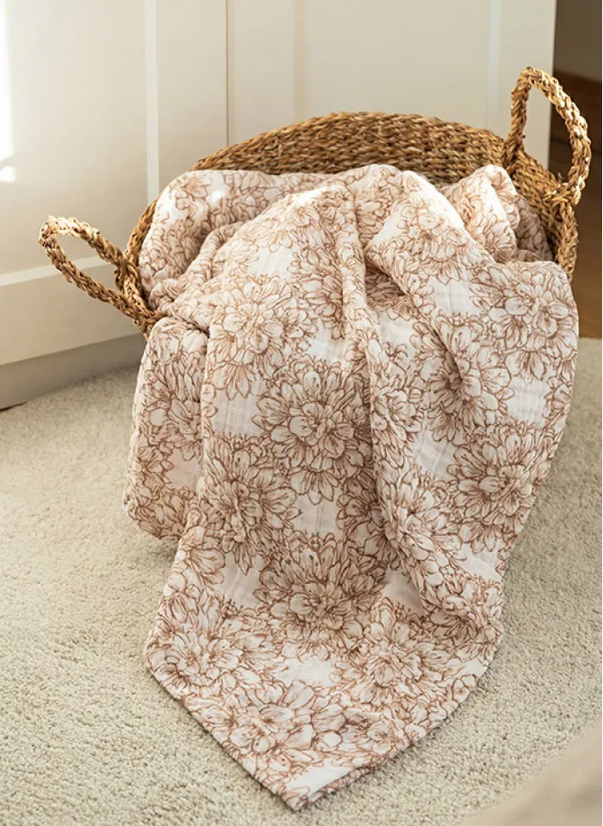 Hippi Nilüfer Örtü