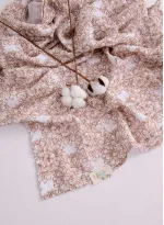 Hippi Nilüfer Örtü