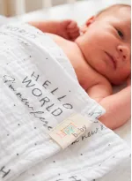 Hippi Yazılı Örtü