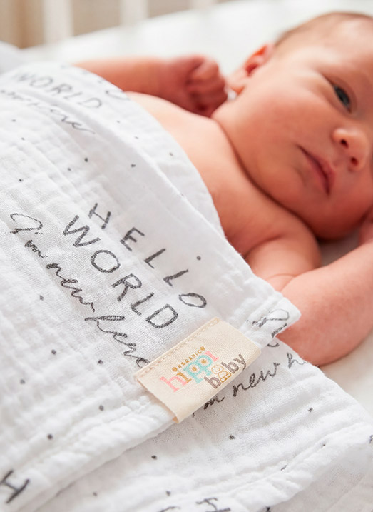 Hippi Yazılı Örtü